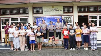 Bakti Sosial Yayasan Ananta Hira Indonesia