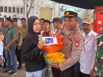 Bakti Sosial Yayasan Ananta Hira Satu Rasa, Satu Suara, Kita Semua Bersaudara.