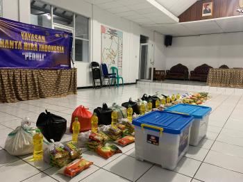 Bantuan Sosial Yayasan Ananta Hira dengan Sespimmen Sespim Lemdiklat Polri di Desa Cikahuripan