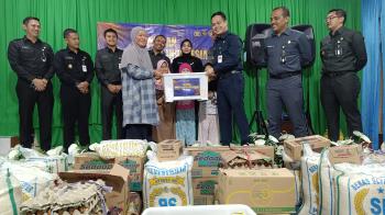 Bantuan Sosial Yayasan Ananta Hira dengan Sespimmen Sespim Lemdiklat Polri di PONDOK PESANTREN AL- KAUTSAR