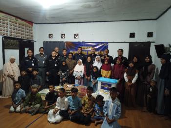 Bantuan Sosial Yayasan Ananta Hira dengan Sespimmen Sespim Lemdiklat Polri Di Pondok Pesantren Tunas Bangsa